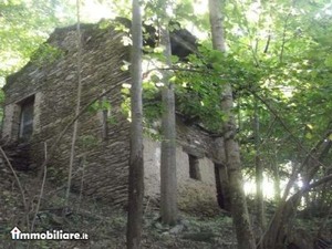 Click here for full details of this property for sale in Val Argentina, Italy.